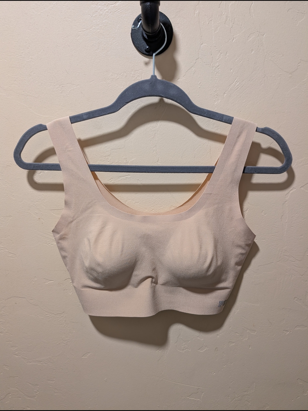 EUC Victoria's Secret Pink Seamless Padded Bralette Nude/Tan Large